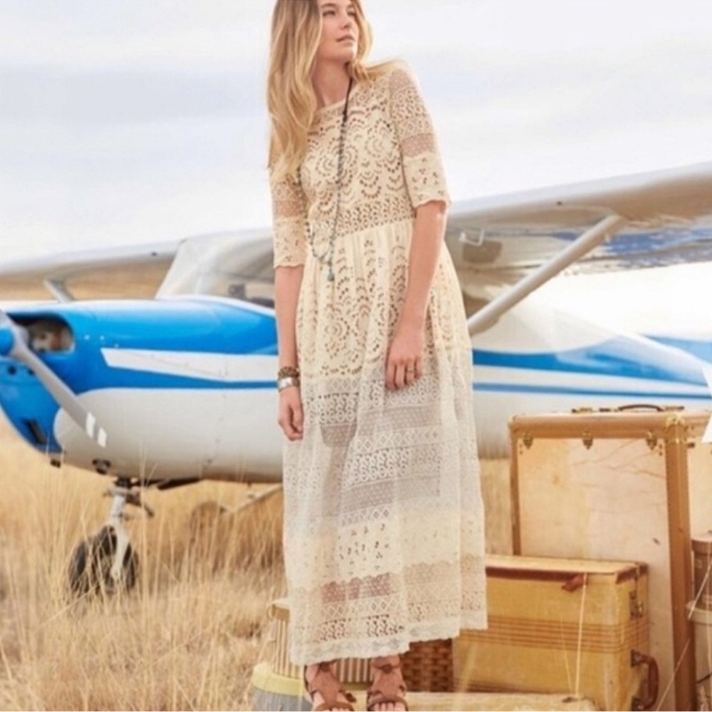 Sundance SoHo Stroll Eyelet Dress